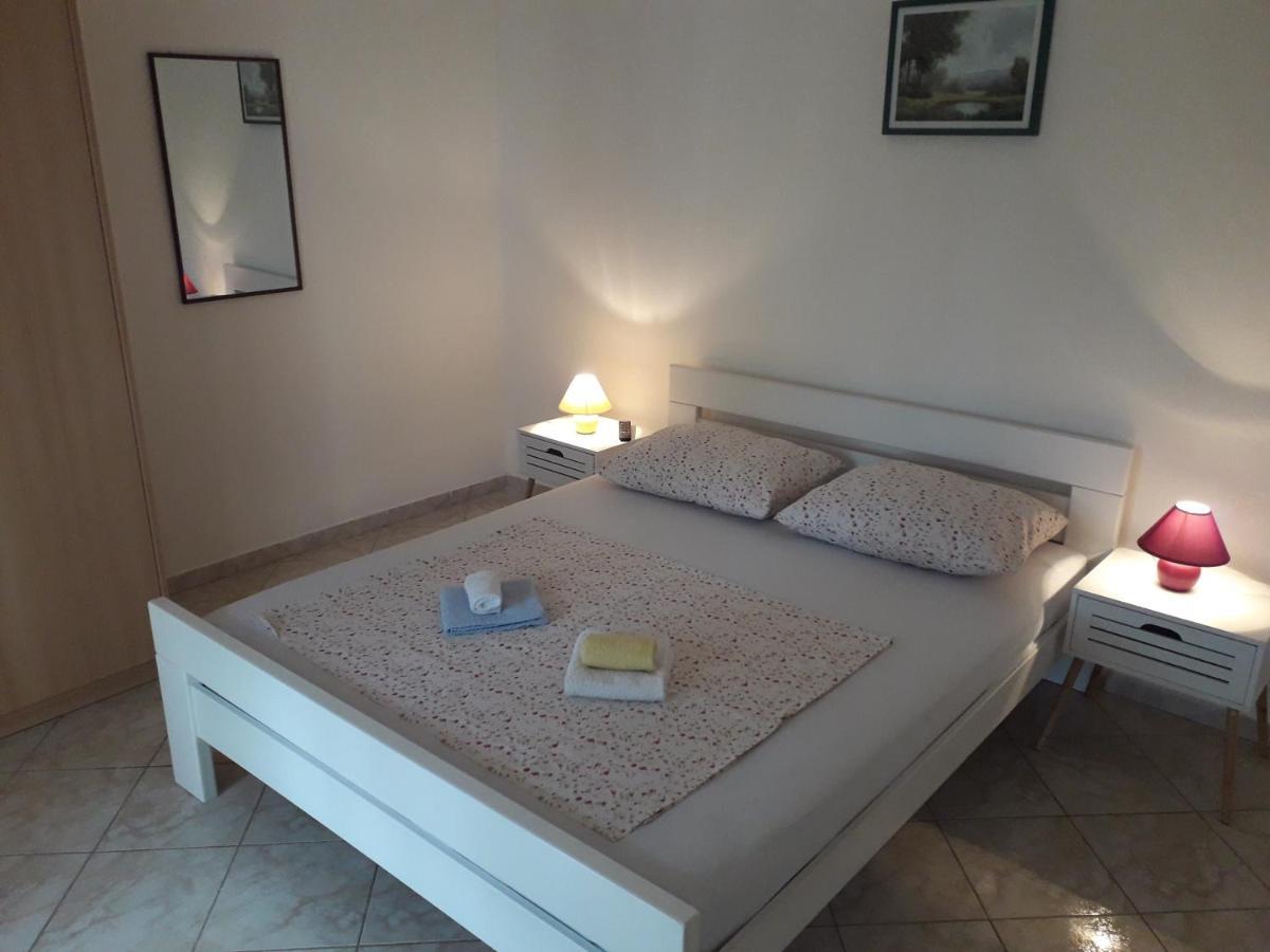 Apartments With A Parking Space Pakostane, Biograd - 14054 Zewnętrze zdjęcie